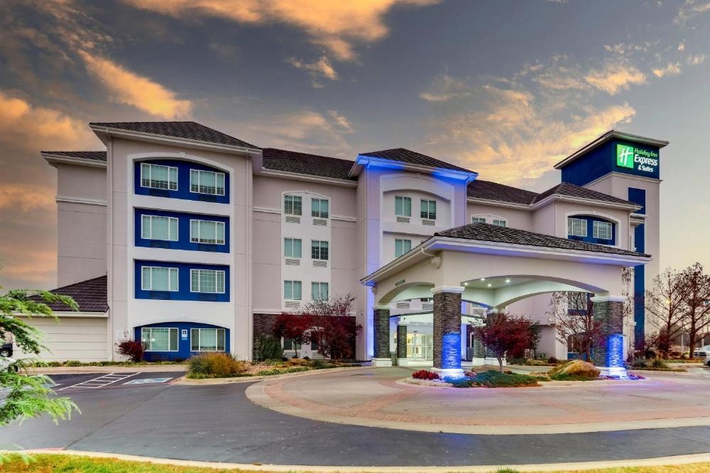 Holiday Inn Express & Suites - Ardmore, an IHG Hotel Image 40